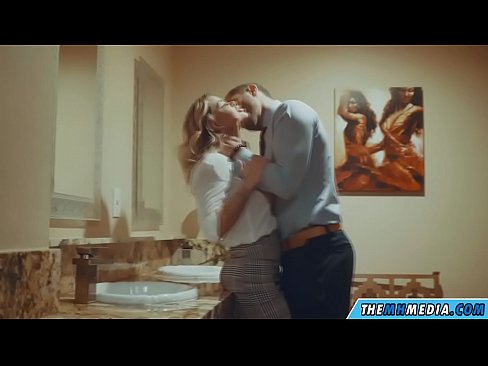 ❤️ Når en barmfagre blondine forfører dig på et offentligt toilet ☑ Hjemmelavet porno at da.passiveincome1.ru ❌